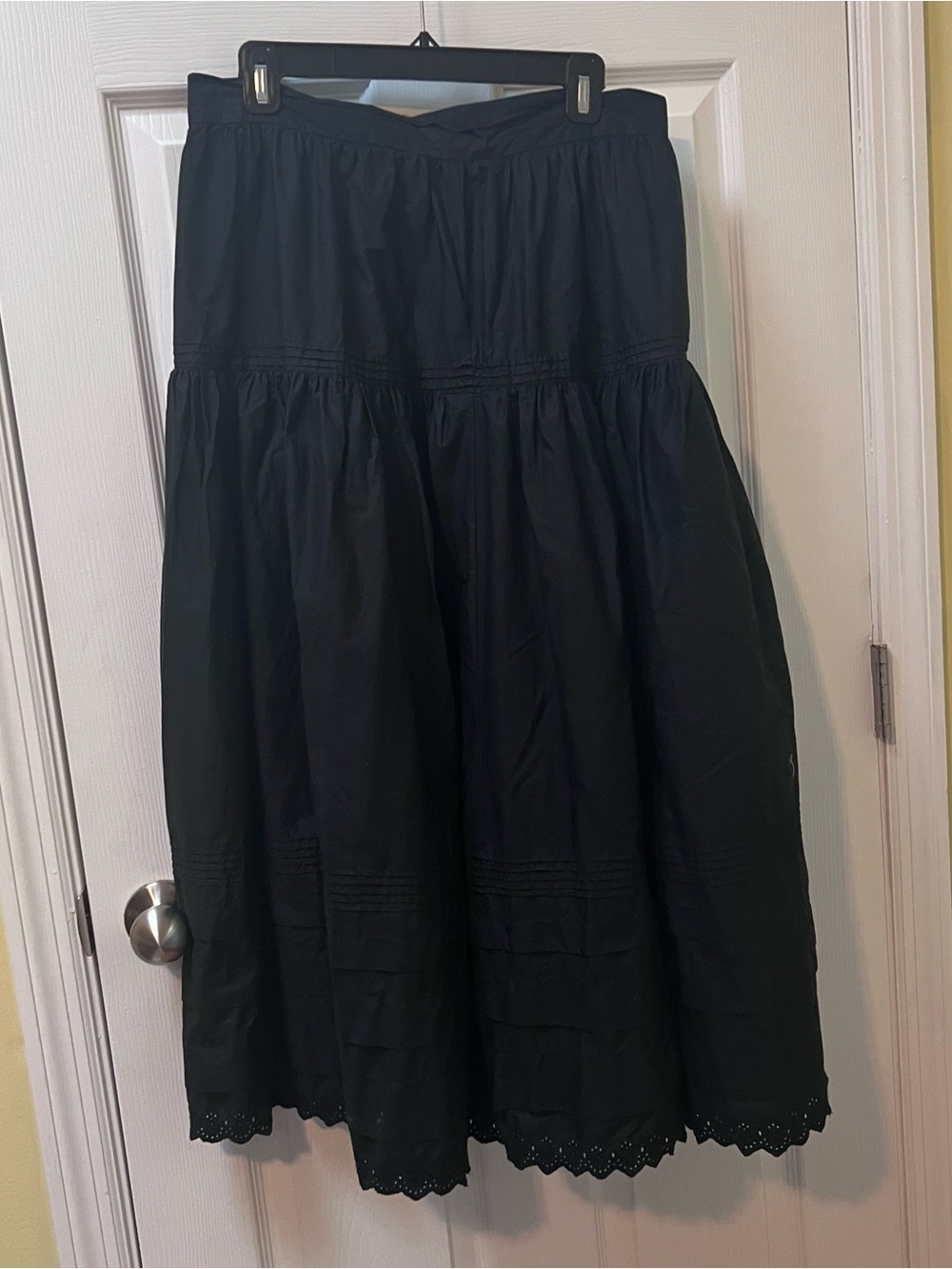 Doen Sebastiane Embroidered Pintuck Eyelet Black Midi Skirt Boho Cottagecore L - Picture 3 of 11